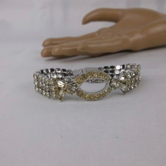 1940s Designer High End Quality Rhinestone Bracelet 7” - Picture 2 of 5
